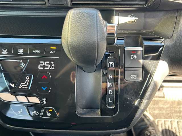 三菱 ｅＫクロス T 宮城県 2019(令1)年 6.3万km チタニウムグレーメタリック 登録時走行距離62667km/ドライブレコーダー前後/追従式クルーズコントロール/シートヒーター/先進安全快適パッケージ/アラウンドビューモニター/横滑り防止機能/踏み間違い防止システム/TV フルセグ/AM/FM・CD/DVD・TV・BT/コーナーセンサー前後/LEDヘッドライト/デジタルインナーミラー