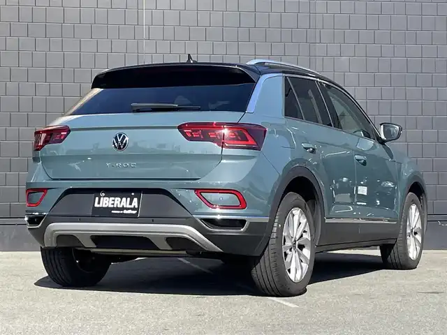 フォルクスワーゲン ＶＷ Ｔ－ロック TDI スタイル 三重県 2023(令5)年 2.8万km ブルーグリーン デジタルコックピット　/ディスカバープロ　/パワーテールゲート　/マトリクスLEDライト　/ルーフレール　/純正17インチアルミ　/カープレイ　/アンドロイドオート　/Bluetooth　/純正ナビ　/バックカメラ　