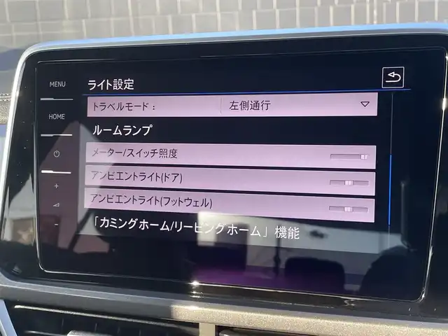 フォルクスワーゲン ＶＷ Ｔ－ロック TDI スタイル 三重県 2023(令5)年 2.8万km ブルーグリーン デジタルコックピット　/ディスカバープロ　/パワーテールゲート　/マトリクスLEDライト　/ルーフレール　/純正17インチアルミ　/カープレイ　/アンドロイドオート　/Bluetooth　/純正ナビ　/バックカメラ　