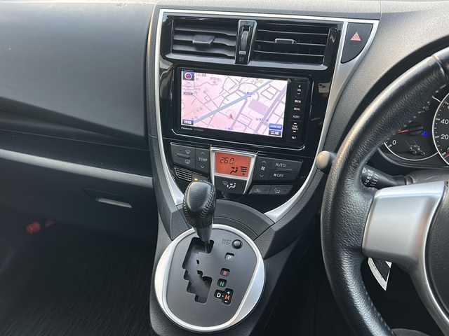 トヨタ ラクティス G 石川県 2014(平26)年 11.4万km ホワイトパールクリスタルシャイン 社外メモリーナビゲーション/【CD/DVD・フルセグTV・BLue】/・バックカメラ/ETC/クルーズコントロール/USB端子/プッシュスタート/オートライト/・ハロゲン/ドアバイザー/純正フロアマット