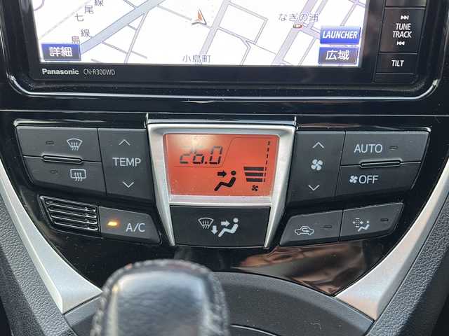 トヨタ ラクティス G 石川県 2014(平26)年 11.4万km ホワイトパールクリスタルシャイン 社外メモリーナビゲーション/【CD/DVD・フルセグTV・BLue】/・バックカメラ/ETC/クルーズコントロール/USB端子/プッシュスタート/オートライト/・ハロゲン/ドアバイザー/純正フロアマット