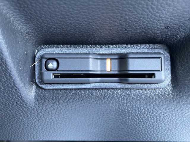 ホンダ ステップワゴン スパーダ eHEV 岩手県 2024(令6)年 1.4万km プラチナホワイトパール 純正メモリーナビ/AM/FM/CD/DVD/Bluetooth/フルセグTV/純正オーディオ/バックカメラ/全方位カメラ/ETC/クルーズコントロール/衝突被害軽減ブレーキ/レーンキープアシスト/横滑り防止装置/シートヒーター/オートライト/オートハイビーム/LEDヘッドライト/フォグランプ/スマートキー/プッシュスタート/電動格納ミラー/純正16インチAW/純正フロアマット/純正ドアバイザー/保証書