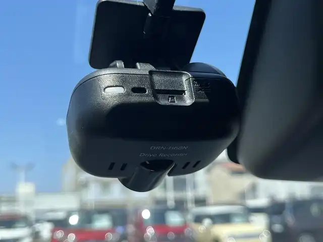 ダイハツ キャスト スタイル G ターボ VS SAⅢ 島根県 2019(令1)年 2.5万km ファイアークォーツレッドM 純正8型ＳＤナビ　/（フルセグＴＶ/ＤＶＤ再生/Ｂｌｕｅｔｏｏｔｈ接続）　/左サイド/バック/全方位カメラ　/ＥＴＣ　/前後ドライブレコーダー　/後方コーナーセンサー　/衝突軽減システム　/前席シートヒーター　/オートハイビーム　/純正ＬＥＤヘッドライト　/盗難防止装置/純正１５インチアルミホイール/純正フロアマット