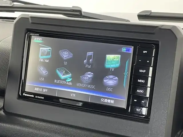 スズキ ジムニー シエラ JL 埼玉県 2021(令3)年 5万km ミディアムグレー 社外ナビ　ビルトインＥＴＣ　ミラーヒーター　シートヒーター　ドライブレコーダー　プッシュスタート　純正アルミホイール　スマートキー　オートライト　ＣＤ　ＤＶＤ　Ｂｌｕｅｔｏｏｔｈ　地デジフルセグＴＶ