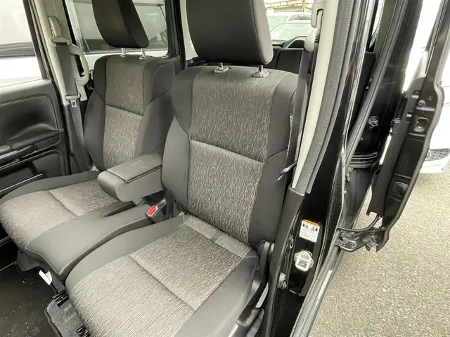 スズキ スペーシア カスタム HYBRID GS 福岡県 2020(令2)年 8.6万km ブルーイッシュブラックパール3 (株)IDOMが運営する【じしゃロン八幡西店】の自社ローン専用車両になります。こちらは現金またはオートローンご利用時の価格です。自社ローンご希望の方は別途その旨お申付け下さい/ハイブリッド車/純正ナビ(CN-RZ756W)/【Bluetooth・CD・DVD・TV】/ドラレコ/フロントフォグランプ/USB端子/運転席シートヒーター/ステリングスイッチ/LEDヘッドライト/全方位モニター/ヘッドアップディスプレイ/片側パワースライドドア/純正リアスポイラー