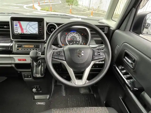 スズキ スペーシア カスタム HYBRID GS 福岡県 2020(令2)年 8.6万km ブルーイッシュブラックパール3 (株)IDOMが運営する【じしゃロン八幡西店】の自社ローン専用車両になります。こちらは現金またはオートローンご利用時の価格です。自社ローンご希望の方は別途その旨お申付け下さい/ハイブリッド車/純正ナビ(CN-RZ756W)/【Bluetooth・CD・DVD・TV】/ドラレコ/フロントフォグランプ/USB端子/運転席シートヒーター/ステリングスイッチ/LEDヘッドライト/全方位モニター/ヘッドアップディスプレイ/片側パワースライドドア/純正リアスポイラー