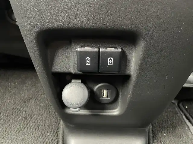 スズキ スペーシア カスタム HYBRID GS 福岡県 2020(令2)年 8.6万km ブルーイッシュブラックパール3 (株)IDOMが運営する【じしゃロン八幡西店】の自社ローン専用車両になります。こちらは現金またはオートローンご利用時の価格です。自社ローンご希望の方は別途その旨お申付け下さい/ハイブリッド車/純正ナビ(CN-RZ756W)/【Bluetooth・CD・DVD・TV】/ドラレコ/フロントフォグランプ/USB端子/運転席シートヒーター/ステリングスイッチ/LEDヘッドライト/全方位モニター/ヘッドアップディスプレイ/片側パワースライドドア/純正リアスポイラー