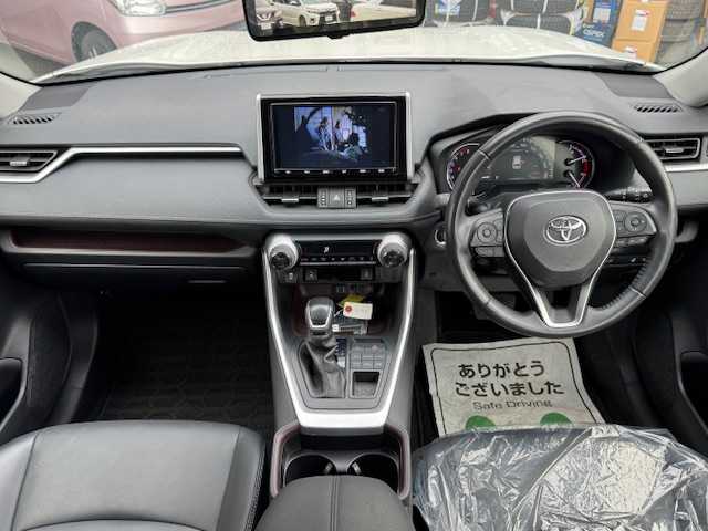 トヨタ ＲＡＶ４ G 道東・釧路十勝 2019(令1)年 7.3万km ホワイトパールクリスタルシャイン ４WD/純正オプション9インチSDナビ/(NSZT-Y68T）/CD/DVD/BT/フルセグTV/HDMI/バックカメラ/トヨタセーフティセンス/レーダークルーズコントロール/デジタルインナーミラー/BSM/RCTA/TRDエアロ（F/S/R）/パワーバックドア/ステアリングヒーター/デアイサー /リアフォグ/シートヒーター