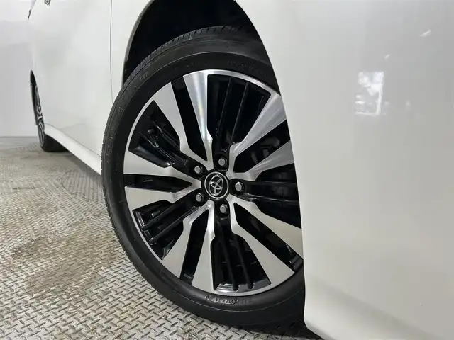 トヨタ アルファード S Cパッケージ 大阪府 2018(平30)年 3万km ホワイトパールクリスタルシャイン ＡＬＰＩＮＥナビＴＶ　後席モニター　デジタルインナーミラー　三眼ＬＥＤ　黒革シート　パワーシート／ヒーター／エアコン　電動リアゲート　衝突軽減　レーダーＣ　クリアランスソナー　ワンオーナー