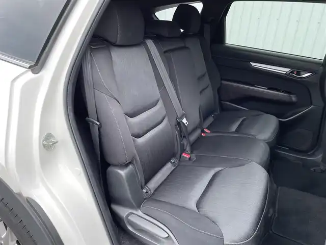 マツダ ＣＸ－８ XD 福岡県 2018(平30)年 4.5万km スノーフレイクホワイトパールマイカ 純正ナビ　/フルセグTV/CD/DVD/Bluetooth/AUX/３６０°ビューカメラ　/ＳＢＳ　/シートヒーター　/レーダークルーズコントロール　/ＢＳＭ　/レーンキープアシスト/車間認知支援システム　/ＨＵＤ　/パワーシート　/純正アルミ　/アダプティブヘッドライト/ステアリングヒーター/シートメモリー/電動パーキング/ブレーキホールド/ビルトインETC/スマートキー/プッシュスタート