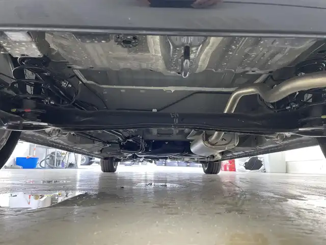 ホンダ Ｎ ＢＯＸ カスタム ターボ 滋賀県 2024(令6)年 0.5万km ミッドナイトブルービームM 禁煙車/純正9型ナビ/（BT/CD/DVD/AppleCarPlay/AndroidAuto/フルセグ）/両側電動スライドドア/前方ドライブレコーダー/バックカメラ/ETC/ホンダセンシング/・衝突軽減ブレーキ（CMBS）/・誤発進抑制機能（前方・後方）/・歩行者事故低減ステアリング/・路外逸脱抑制機能/・アダプティブクルーズコントロール（ACC）/・車線維持支援システム（LKAS）/・先行車発進お知らせ機能/・標識認識機能/・オートハイビーム/パドルシフト/ハーフレザー/電動パーキング/オートホールド/オートエアコン/USB（Type-A/Type-C）/スマートキー/スペアキー/オートライト/LEDヘッドライト