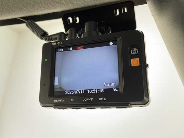 ダイハツ ムーヴ キャンバス G ブラックアクセント リミテッド SAⅢ 宮崎県 2020(令2)年 1.3万km グレーマイカM スマートアシスト3/〇衝突警報機能/〇衝突回避支援ブレーキ機能/〇車線逸脱警報機能/〇誤発信抑制制御機能/〇オートハイビーム/〇先行車発進お知らせ機能/純正7インチSDナビ/フルセグTV/CD/DVD/Bluetooth/全方位カメラ/両側パワースライドドア/LEDヘッドライト/前後ドライブレコーダー/アイドリングストップ/ETC/スマートキー×2/保証書/取扱説明書