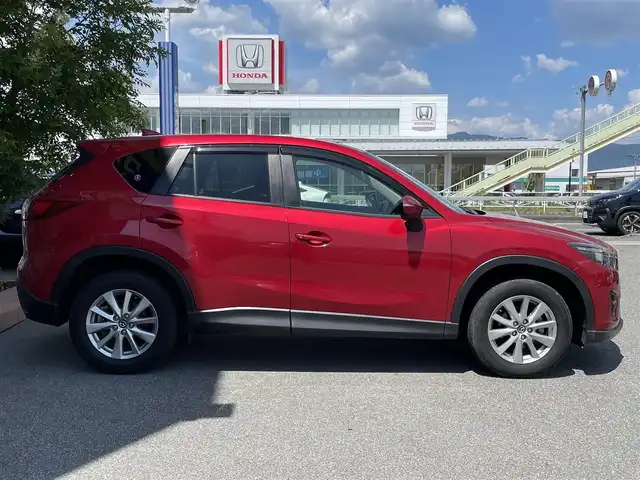 マツダ ＣＸ－５ XD プロアクティブ 山梨県 2016(平28)年 8.4万km ソウルレッドプレミアムメタリック (株)IDOMが運営する【じしゃロン甲府店】の自社ローン専用車両になりますこちらは現金またはオートローンご利用時の価格です。自社ローンご希望の方は別途その旨お申付け下さい/ワンオーナー/ターボ/セーフティクルーズパッケージ/〇スマート・シティ・ブレーキ・サポート/〇マツダ・レーダー・クルーズ・コントロール/純正SDナビ/・フルセグTV/DVD/BT接続/バックカメラ/パーキングセンサー/ETC/スマートキー2個/純正フロアマット/純正17インチAW