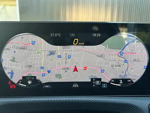 メルセデス・ベンツ Ｍ・ベンツ Ａ２００ｄ AMGライン 福岡県 2022(令4)年 1.9万km ポーラホワイト レーダーセーフティパッケージ/・ブレーキアシスト/・ステアリングアシスト/・ブラインドスポットアシスト/・レーンチェンジアシスト/・アダプティブクルーズコントロール/アドバンスドパケージ/・ヘッドアップディスプレイ/・360度カメラ/前後ドライブレコーダー/ワイヤレス充電/LEDヘッドライト/オートハイビーム/ステアリングスイッチ/パドルシフト/純正１８インチAW/ETC