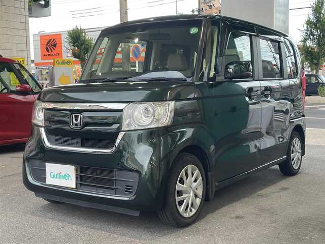 ホンダ Ｎ ＢＯＸ G L ホンダセンシング 愛知県 2018(平30)年 4.1万km ブリティッシュグリーンP ワンオーナー/純正ディスプレイオーディオ〈WX-171C〉/・CD／地デジTV/ホンダセンシング/・衝突軽減ブレーキ/・誤発進抑制機能/・後方誤発進抑制機能/・アダプティブクルーズコントロール/・先行車発進お知らせ機能/・オートハイビーム/片側パワースライドドア/ETC/バックカメラ/LEDヘッドライト/スマートキー×２