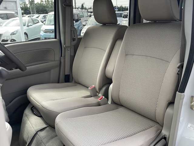 スズキ エブリィ ワゴン PZターボ 静岡県 2025(令7)年 0.1千km パールホワイト ・純正ディスプレイオーディオ/（Bluetooth・FM・AM)/・バックカメラ/・片側パワースライドドア/・スマートキー/・プッシュスタート/・リアヒーター/・純正フロアマット/・アイドリングストップ/・ドアバイザー/・電動格納ミラー/・横滑り防止機能/・オートライト/・運転席シートヒーター/・フォグライト/・ステアリングスイッチ/・衝突軽減システム/・レーンキープアシスト/・コーナーセンサー（後）/・保証書