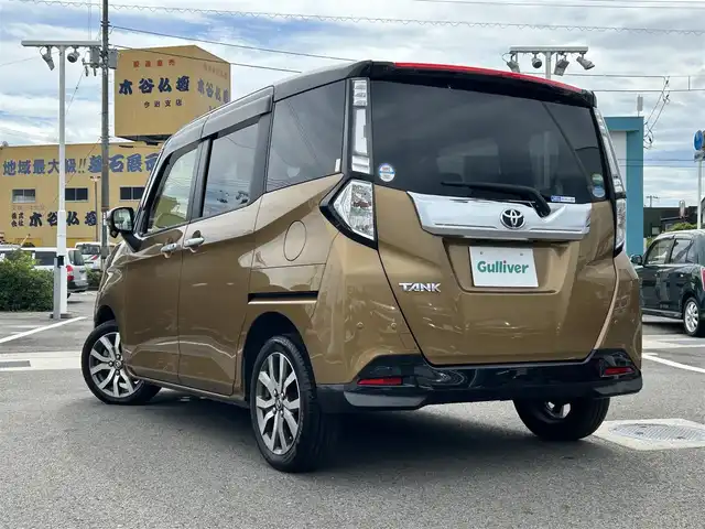 トヨタ タンク カスタムG－T 愛媛県 2019(平31)年 7.3万km ブラックマイカメタリック/インペリアルゴールドクリスタルメタリック 2トーン プッシュスタート/純正メモリナビ（AM/FM/DISC/SD/フルセグTV/Bluetooth）/バックカメラ/ETC/両側パワースライドドア/クルーズコントロール/アイドリングストップ/ドライブレコーダー/純正アルミホイール/オートライト/オートマチックハイビーム/横滑り防止装置/AAC