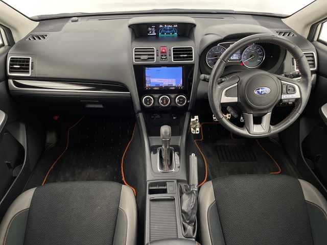 スバル インプレッサ ＸＶ 2．0i－L アイサイト 鹿児島県 2016(平28)年 4.6万km クリスタルホワイトP ワンオーナー/社外7インチメモリナビ/（AM/FM/CD/DVD/Bluetooth）/フルセグテレビ/アイサイト/バックカメラ/ブラインドスポットモニター/パドルシフト/ステアリングリモコン/LEDヘッドライト/フォグライト/ドアバイザー/スマートキー/革巻きステアリング