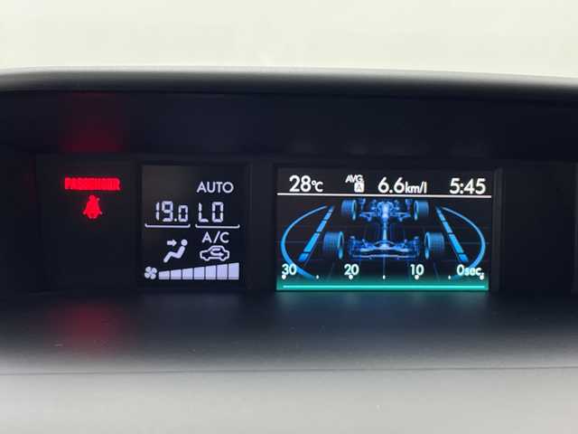 スバル インプレッサ ＸＶ 2．0i－L アイサイト 鹿児島県 2016(平28)年 4.6万km クリスタルホワイトP ワンオーナー/社外7インチメモリナビ/（AM/FM/CD/DVD/Bluetooth）/フルセグテレビ/アイサイト/バックカメラ/ブラインドスポットモニター/パドルシフト/ステアリングリモコン/LEDヘッドライト/フォグライト/ドアバイザー/スマートキー/革巻きステアリング