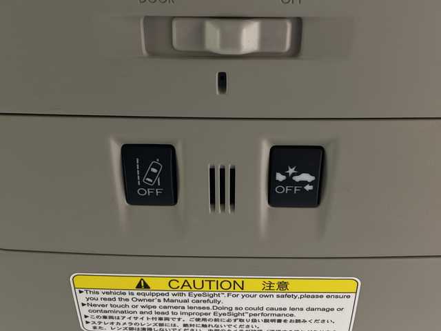 スバル インプレッサ ＸＶ 2．0i－L アイサイト 鹿児島県 2016(平28)年 4.6万km クリスタルホワイトP ワンオーナー/社外7インチメモリナビ/（AM/FM/CD/DVD/Bluetooth）/フルセグテレビ/アイサイト/バックカメラ/ブラインドスポットモニター/パドルシフト/ステアリングリモコン/LEDヘッドライト/フォグライト/ドアバイザー/スマートキー/革巻きステアリング