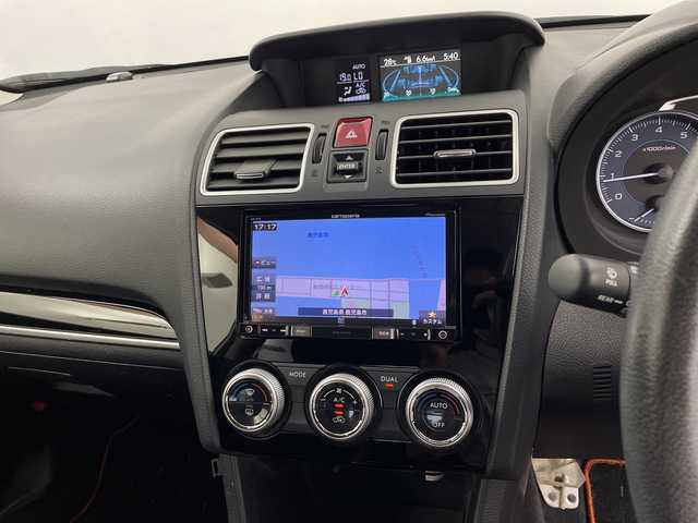 スバル インプレッサ ＸＶ 2．0i－L アイサイト 鹿児島県 2016(平28)年 4.6万km クリスタルホワイトP ワンオーナー/社外7インチメモリナビ/（AM/FM/CD/DVD/Bluetooth）/フルセグテレビ/アイサイト/バックカメラ/ブラインドスポットモニター/パドルシフト/ステアリングリモコン/LEDヘッドライト/フォグライト/ドアバイザー/スマートキー/革巻きステアリング