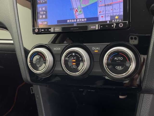 スバル インプレッサ ＸＶ 2．0i－L アイサイト 鹿児島県 2016(平28)年 4.6万km クリスタルホワイトP ワンオーナー/社外7インチメモリナビ/（AM/FM/CD/DVD/Bluetooth）/フルセグテレビ/アイサイト/バックカメラ/ブラインドスポットモニター/パドルシフト/ステアリングリモコン/LEDヘッドライト/フォグライト/ドアバイザー/スマートキー/革巻きステアリング