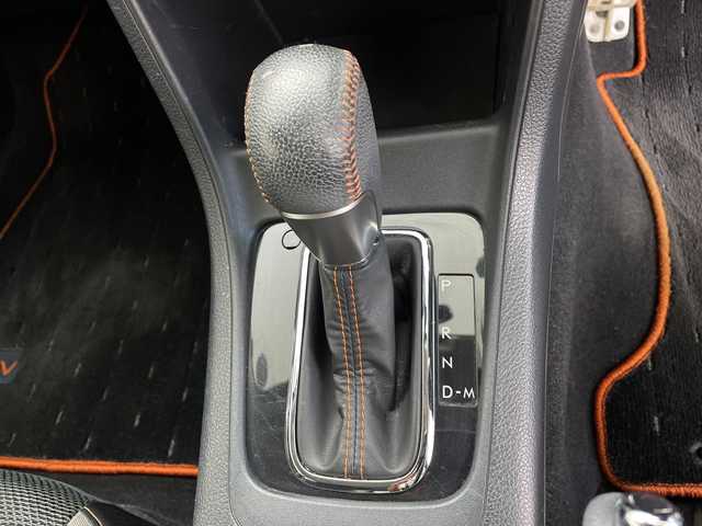 スバル インプレッサ ＸＶ 2．0i－L アイサイト 鹿児島県 2016(平28)年 4.6万km クリスタルホワイトP ワンオーナー/社外7インチメモリナビ/（AM/FM/CD/DVD/Bluetooth）/フルセグテレビ/アイサイト/バックカメラ/ブラインドスポットモニター/パドルシフト/ステアリングリモコン/LEDヘッドライト/フォグライト/ドアバイザー/スマートキー/革巻きステアリング