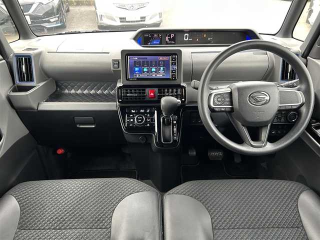 ダイハツ タント カスタム X セレクション 島根県 2020(令2)年 5万km シャイニングホワイトパール 純正ナビ/Bluetooth・AM・FM・CD・DVD/フルセグTV/両側パワースライドドア/シートヒーター(運転席・助手席)/ロングスライドシート/バックカメラ/オートライト/LEDヘッドライト/LEDフォグランプ/前後コーナーセンサー/横滑り防止装置/レーンキープアシスト/盗難防止装置/シートバックテーブル/ロールサンシェード/ハーフレザーシート/プッシュスタート/スペアキー×1/ステアリングスイッチ/純正14インチAW/アイドリングストップ/ウィンカーミラー