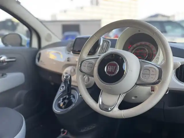 フィアット ５００ スーパーポップ 10thアニバーサリ 栃木県 2017(平29)年 5.3万km ボサノバホワイト 社外7インチCarrozeriaナビ　/　AM/FM/フルセグTV/Bluetooth/ダブル＋サイドエアバック/ETC/バックカメラ/リモコンキー/フロントフォグランプ