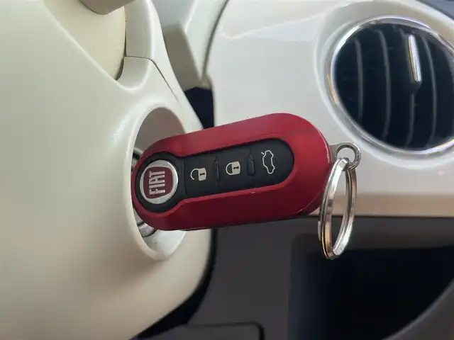 フィアット ５００ スーパーポップ 10thアニバーサリ 栃木県 2017(平29)年 5.3万km ボサノバホワイト 社外7インチCarrozeriaナビ　/　AM/FM/フルセグTV/Bluetooth/ダブル＋サイドエアバック/ETC/バックカメラ/リモコンキー/フロントフォグランプ