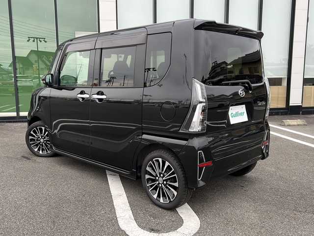 ダイハツ タント カスタム RS 岐阜県 2019(令1)年 4.4万km ブラックマイカメタリック 登録時走行距離43172km/純正９インチナビ/両側パワースライドドア/バックカメラ/プッシュスタート/スマートキー/スペアキー/ＬＥＤヘッドライト/フォグランプ/オートライト/ドライブレコーダー/前後コーナーセンサー/禁煙車/ハーフレザーシート/シートヒーター/ビルトインETC/純正15インチアルミホイール/純正フロアマット/後席サンシェード/ドアバイザー/衝突被害軽減システム