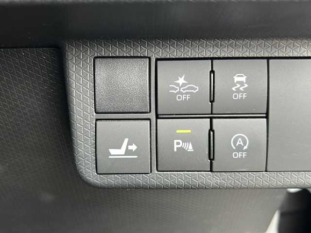 ダイハツ タント カスタム RS 岐阜県 2019(令1)年 4.4万km ブラックマイカメタリック 登録時走行距離43172km/純正９インチナビ/両側パワースライドドア/バックカメラ/プッシュスタート/スマートキー/スペアキー/ＬＥＤヘッドライト/フォグランプ/オートライト/ドライブレコーダー/前後コーナーセンサー/禁煙車/ハーフレザーシート/シートヒーター/ビルトインETC/純正15インチアルミホイール/純正フロアマット/後席サンシェード/ドアバイザー/衝突被害軽減システム