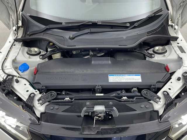 ホンダ Ｓ６６０ α 栃木県 2016(平28)年 9.2万km プレミアムスターホワイトパール ModuloXフロントフェイスキット(純正オプション￥110/000)/LEDフォグライト(純正オプション￥44/000)/ロッソモデロマフラー(￥99/000相当)/ロールトップ(赤)/バックカメラ/ETC/クルーズコントロール/パドルシフト/ハーフレザーシート(合皮)/本革巻きステアリングホイール/LEDヘッドライト/オートライト/純正インチアルミホイール(F:15インチ・R:16インチ)/フロアマット/USBソケット×1/HDMI端子×1/手動格納ドアミラー/サイドエアバッグ/スマートキー×1本/フロアマット/横滑り防止装置/ロールトップ黒、純正マフラー別途有/保証書