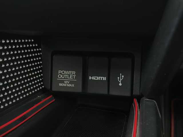 ホンダ Ｓ６６０ α 栃木県 2016(平28)年 9.2万km プレミアムスターホワイトパール ModuloXフロントフェイスキット(純正オプション￥110/000)/LEDフォグライト(純正オプション￥44/000)/ロッソモデロマフラー(￥99/000相当)/ロールトップ(赤)/バックカメラ/ETC/クルーズコントロール/パドルシフト/ハーフレザーシート(合皮)/本革巻きステアリングホイール/LEDヘッドライト/オートライト/純正インチアルミホイール(F:15インチ・R:16インチ)/フロアマット/USBソケット×1/HDMI端子×1/手動格納ドアミラー/サイドエアバッグ/スマートキー×1本/フロアマット/横滑り防止装置/ロールトップ黒、純正マフラー別途有/保証書