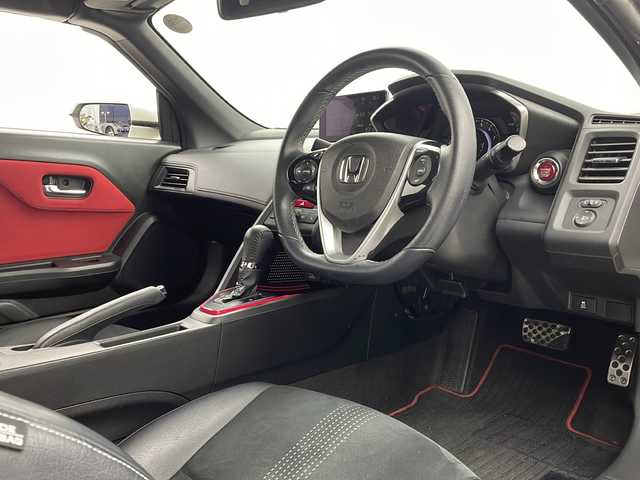 ホンダ Ｓ６６０ α 栃木県 2016(平28)年 9.2万km プレミアムスターホワイトパール ModuloXフロントフェイスキット(純正オプション￥110/000)/LEDフォグライト(純正オプション￥44/000)/ロッソモデロマフラー(￥99/000相当)/ロールトップ(赤)/バックカメラ/ETC/クルーズコントロール/パドルシフト/ハーフレザーシート(合皮)/本革巻きステアリングホイール/LEDヘッドライト/オートライト/純正インチアルミホイール(F:15インチ・R:16インチ)/フロアマット/USBソケット×1/HDMI端子×1/手動格納ドアミラー/サイドエアバッグ/スマートキー×1本/フロアマット/横滑り防止装置/ロールトップ黒、純正マフラー別途有/保証書