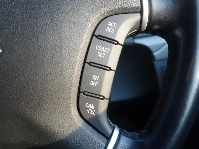 三菱 パジェロ ロング エクシード 山形県 2010(平22)年 10.6万km ウォームホワイトパール 4WD/ディーゼル/純正フリップダウンモニター/ロックフォードプレミアムサウンド/純正メモリナビ/　　【CD DVD BT フルセグ USB MSV】/バックカメラ/クルーズコントロール/HIDオートヘッドライト/シートヒーター/純正17インチアルミホイール/ステアリングスイッチ/MTモード付AT/ターボ/電動格納ウィンカーミラー/フォグランプ/リモコンキー/ETC