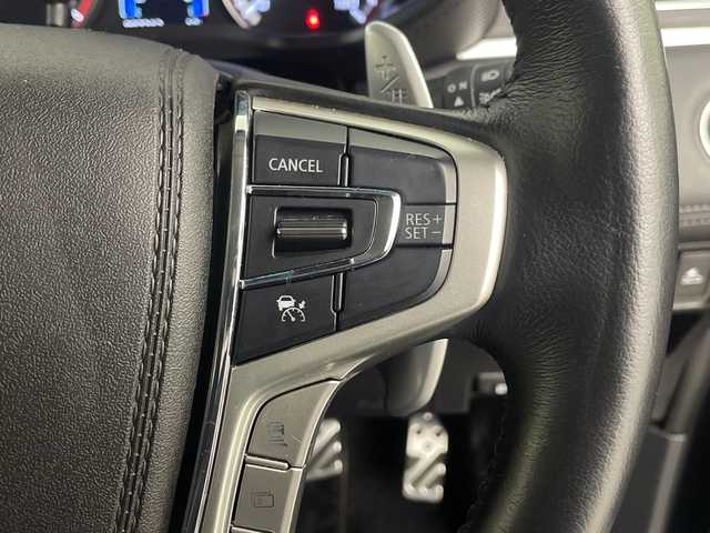 三菱 デリカＤ：５ シャモニー 埼玉県 2024(令6)年 0.8万km グラファイトグレーメタリック/ブラックマイカ 社外11インチナビ　EX11NX/(Bluetooth/HDMI/USB/CD/DVD/AM/FM)/地デジフルセグ/全方位カメラ/ETC/アダプティブクルーズコントロール/衝突軽減ブレーキ/車線逸脱警報/パワーバックドア/ステアリングヒーター/運転席・助手席シートヒーター/パドルシフト/アイドリングストップ/プッシュスタート/ステアリングリモコン/フロントフォグランプ/ウィンカーミラー/純正フロアマット/純正ドアバイザー/純正18インチアルミホイール