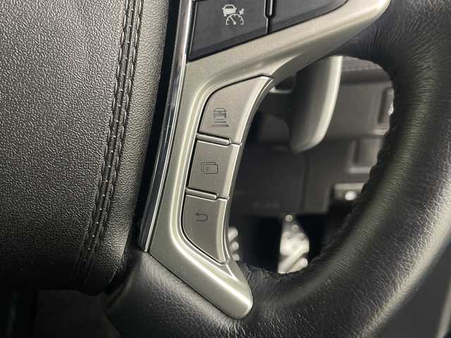 三菱 デリカＤ：５ シャモニー 埼玉県 2024(令6)年 0.8万km グラファイトグレーメタリック/ブラックマイカ 社外11インチナビ　EX11NX/(Bluetooth/HDMI/USB/CD/DVD/AM/FM)/地デジフルセグ/全方位カメラ/ETC/アダプティブクルーズコントロール/衝突軽減ブレーキ/車線逸脱警報/パワーバックドア/ステアリングヒーター/運転席・助手席シートヒーター/パドルシフト/アイドリングストップ/プッシュスタート/ステアリングリモコン/フロントフォグランプ/ウィンカーミラー/純正フロアマット/純正ドアバイザー/純正18インチアルミホイール