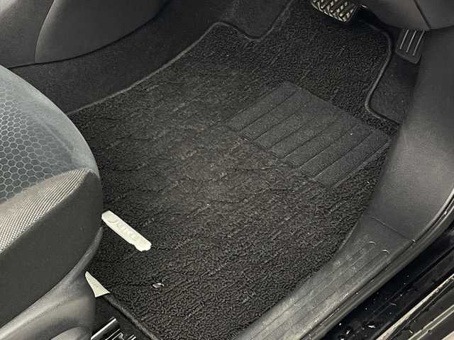 日産 ジューク 15RX Vセレクション 群馬県 2016(平28)年 6.3万km スーパーブラック 純正７型ナビ　フルセグＴＶ　全周囲カメラ　衝突被害軽減システム　アイドリングストップ機能　プッシュスタート　ステアリングスイッチ　横滑り防止機能　オートエアコン　キセノンオートライト　ＥＴＣ