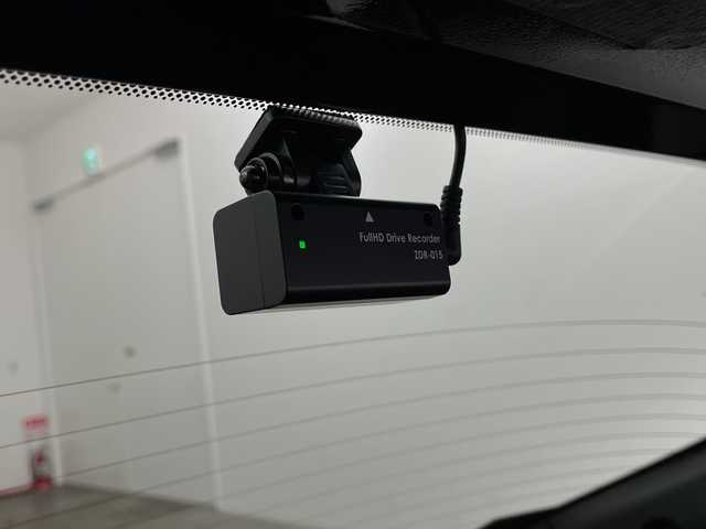 日産 ジューク 15RX Vセレクション 群馬県 2016(平28)年 6.3万km スーパーブラック 純正７型ナビ　フルセグＴＶ　全周囲カメラ　衝突被害軽減システム　アイドリングストップ機能　プッシュスタート　ステアリングスイッチ　横滑り防止機能　オートエアコン　キセノンオートライト　ＥＴＣ