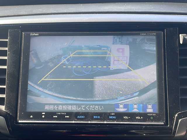 ホンダ オデッセイ アブソルート・EXホンダセンジング 京都府 2016(平28)年 6万km クリスタルブラックパール 純正８インチナビ　Ｂｌｕｅｔｏｏｔｈオーディオ　ＤＶＤ再生　フルセグ　バックカメラ　アダプティブクルーズコントロール　ブラインドスポットモニター　ビルトインＥＴＣ　ＬＥＤヘッドライト　電動シート