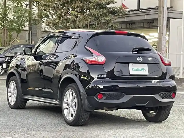 日産 ジューク 15RX Vセレクション 熊本県 2019(平31)年 3.6万km スーパーブラック ワンオーナー/衝突軽減ブレーキ/レーンキープアシスト/プッシュスタート/純正ナビ/（CD・DVD・フルセグTV・BTオーディオ・SD）/アラウンドビューモニター/オートライト/フォグライト/横滑り防止装置/ウィンカーミラー/純正フロアマット/純正ドアバイザー/新車保証書/取扱説明書/スマートスペアキー×1本