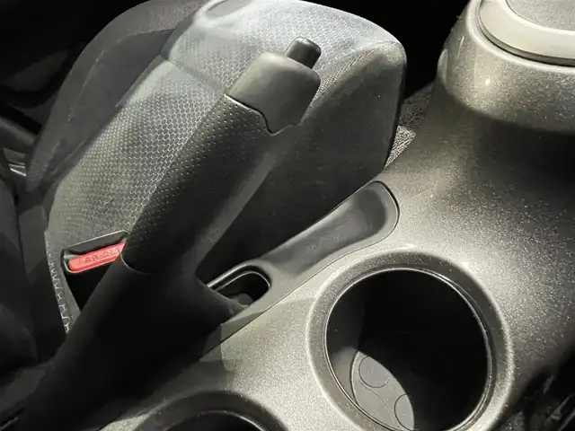 日産 ジューク 15RX Vセレクション 熊本県 2019(平31)年 3.6万km スーパーブラック ワンオーナー/衝突軽減ブレーキ/レーンキープアシスト/プッシュスタート/純正ナビ/（CD・DVD・フルセグTV・BTオーディオ・SD）/アラウンドビューモニター/オートライト/フォグライト/横滑り防止装置/ウィンカーミラー/純正フロアマット/純正ドアバイザー/新車保証書/取扱説明書/スマートスペアキー×1本