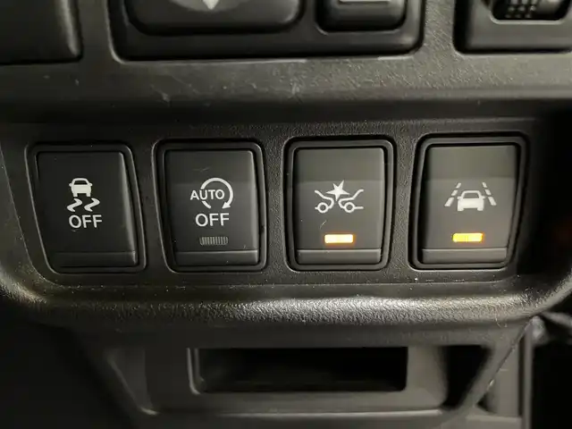 日産 ジューク 15RX Vセレクション 熊本県 2019(平31)年 3.6万km スーパーブラック ワンオーナー/衝突軽減ブレーキ/レーンキープアシスト/プッシュスタート/純正ナビ/（CD・DVD・フルセグTV・BTオーディオ・SD）/アラウンドビューモニター/オートライト/フォグライト/横滑り防止装置/ウィンカーミラー/純正フロアマット/純正ドアバイザー/新車保証書/取扱説明書/スマートスペアキー×1本