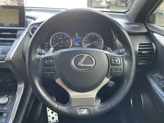 レクサス ＮＸ 300h Fスポーツ 宮城県 2015(平27)年 14.5万km ブラック 4WD/純正HDDナビ/フルセグTV/BT/AM/FM/DVD/CD/USB/バックカメラ/サイドカメラ/サンルーフ/前後ドライブレコーダー/パドルシフト/クルーズコントロール/ステアリングヒーター/前席パワーシート/シートヒーター/エアシート/LEDヘッドライト/フロントフォグライト/オートライト/ビルトインETC/エンジンプッシュスタート/スマートキー/スペアキー×２/取扱説明書/点検記録簿R3～R6/純正AW付き夏タイヤ/（235/55/R18）/冬タイヤゴムのみ積込み/（235/55/R18）