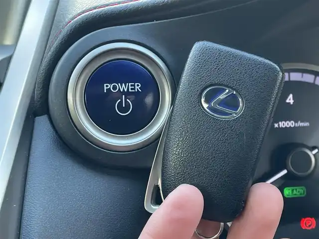 レクサス ＮＸ 300h Fスポーツ 宮城県 2015(平27)年 14.5万km ブラック 4WD/純正HDDナビ/フルセグTV/BT/AM/FM/DVD/CD/USB/バックカメラ/サイドカメラ/サンルーフ/前後ドライブレコーダー/パドルシフト/クルーズコントロール/ステアリングヒーター/前席パワーシート/シートヒーター/エアシート/LEDヘッドライト/フロントフォグライト/オートライト/ビルトインETC/エンジンプッシュスタート/スマートキー/スペアキー×２/取扱説明書/点検記録簿R3～R6/純正AW付き夏タイヤ/（235/55/R18）/冬タイヤゴムのみ積込み/（235/55/R18）