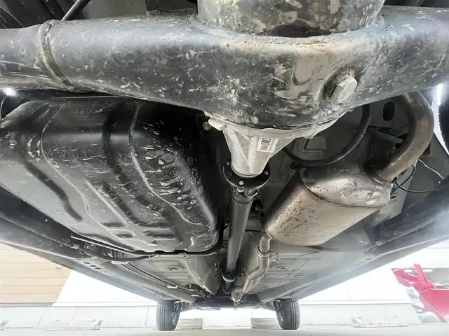 スズキ ハスラー HYBRID G 秋田県 2023(令5)年 0.4万km オフブルーメタリック/ソフトベージュメタリック ４WD/衝突軽減システム/社外SDナビ（CD/BT/AM/FM）/ワンセグ（走行中視聴可能）/スマートキー/アイドリングストップ/プッシュスタート/レーンキープアシスト/クルーズコントロール追従走行あり/コーナーセンサー/ダウンヒルアシストコントロール/オートマチックハイビーム/ステアリングスイッチ/前席シートヒーター/ビルトインETC/純正フロアマット/オートライト/オートエアコン/パワーステアリング/パワーウィンドウ/ヘッドライトレベライザー/電動格納ミラー/横滑り防止/盗難防止装置/寒冷地仕様