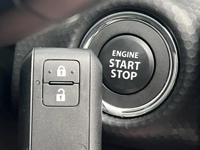 スズキ ハスラー HYBRID G 秋田県 2023(令5)年 0.4万km オフブルーメタリック/ソフトベージュメタリック ４WD/衝突軽減システム/社外SDナビ（CD/BT/AM/FM）/ワンセグ（走行中視聴可能）/スマートキー/アイドリングストップ/プッシュスタート/レーンキープアシスト/クルーズコントロール追従走行あり/コーナーセンサー/ダウンヒルアシストコントロール/オートマチックハイビーム/ステアリングスイッチ/前席シートヒーター/ビルトインETC/純正フロアマット/オートライト/オートエアコン/パワーステアリング/パワーウィンドウ/ヘッドライトレベライザー/電動格納ミラー/横滑り防止/盗難防止装置/寒冷地仕様