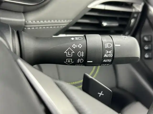 スバル アウトバック X－ブレイクEX 熊本県 2023(令5)年 4.7万km クリスタルホワイトP 4WD/メーカー純正ナビ(ApplCarPlay・AndroidAuto・フルセグ・BT・AUX・USB）/バック/フロントカメラ/社外前後ドライブレコーダー/アイサイト/・プリクラッシュセーフティ/・レーンキープアシスト/・アダブティブクルーズコントロール/・ステアリング連動ヘッドライト/・アダブティブドライビングビーム/・前後誤発進抑制/・先行車発進お知らせ/・ドライバーモニタリングシステム/・アクティブレーンチェンジアシスト/横滑り防止/前席シートヒーター/前席パワーシート/ステアリングヒーター/電動パーキングブレーキ/ブレーキホールド/純正フロアマット/純正１８インチAW/オートライト/LEDヘッドライト/フォグライト/スマートキー/プッシュスタート/ルーフレール/保証書/取扱説明書