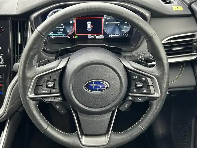 スバル アウトバック X－ブレイクEX 熊本県 2023(令5)年 4.7万km クリスタルホワイトP 4WD/メーカー純正ナビ(ApplCarPlay・AndroidAuto・フルセグ・BT・AUX・USB）/バック/フロントカメラ/社外前後ドライブレコーダー/アイサイト/・プリクラッシュセーフティ/・レーンキープアシスト/・アダブティブクルーズコントロール/・ステアリング連動ヘッドライト/・アダブティブドライビングビーム/・前後誤発進抑制/・先行車発進お知らせ/・ドライバーモニタリングシステム/・アクティブレーンチェンジアシスト/横滑り防止/前席シートヒーター/前席パワーシート/ステアリングヒーター/電動パーキングブレーキ/ブレーキホールド/純正フロアマット/純正１８インチAW/オートライト/LEDヘッドライト/フォグライト/スマートキー/プッシュスタート/ルーフレール/保証書/取扱説明書